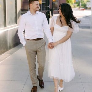 Lulus Dreamy Celebration White Tulle Bustier
Swiss Dot Midi Dress